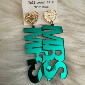 🧡10/$10 Mrs' Statement Earrings